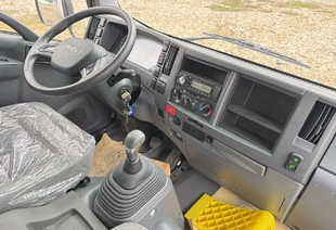 ISUZU KV100 4×4 (МРМ 3,5т) ИЗОТЕРМИЧЕСКИЙ ФУРГОН 4,2м С/П 50мм